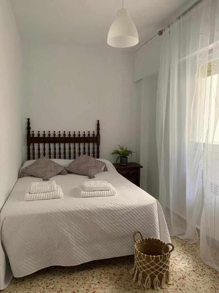 Apartamento Con Vistas Al Pilar Con Aparcamiento Privado Zaragoza Exterior photo